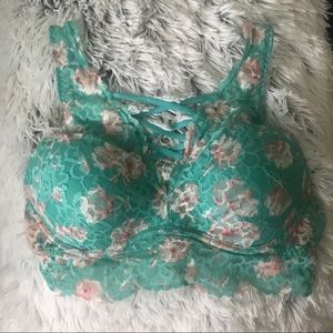 NWOT Cute PINK push-up lace bra/bralette